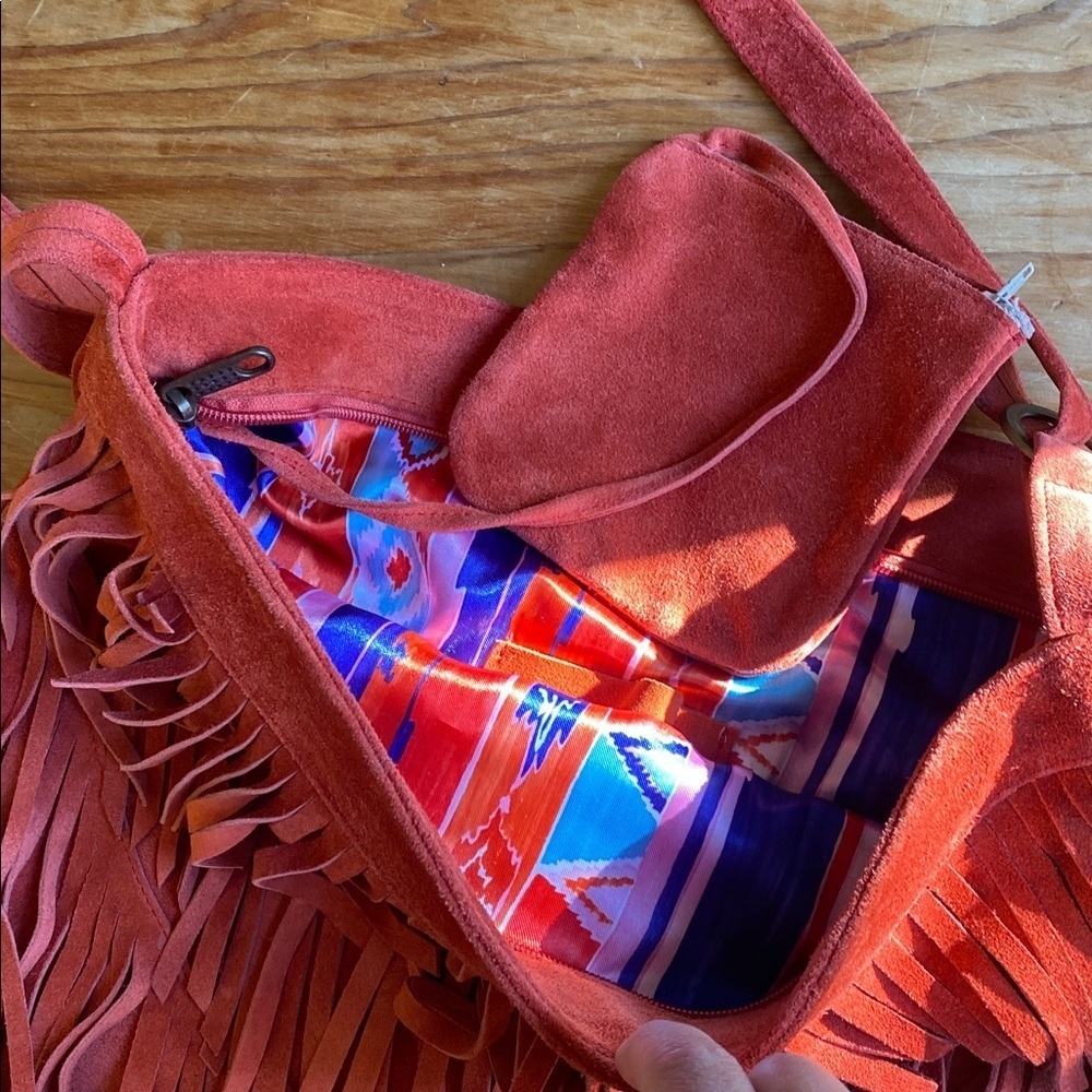 🇦🇷 Rhapsodia fringe suede shoulder bag with adjustable strap - Picture 5 of 9